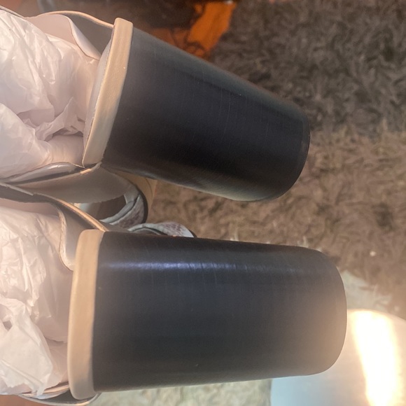 NWOT DOLCE VITA ROMEO HEELED SANDAL - Picture 10 of 13